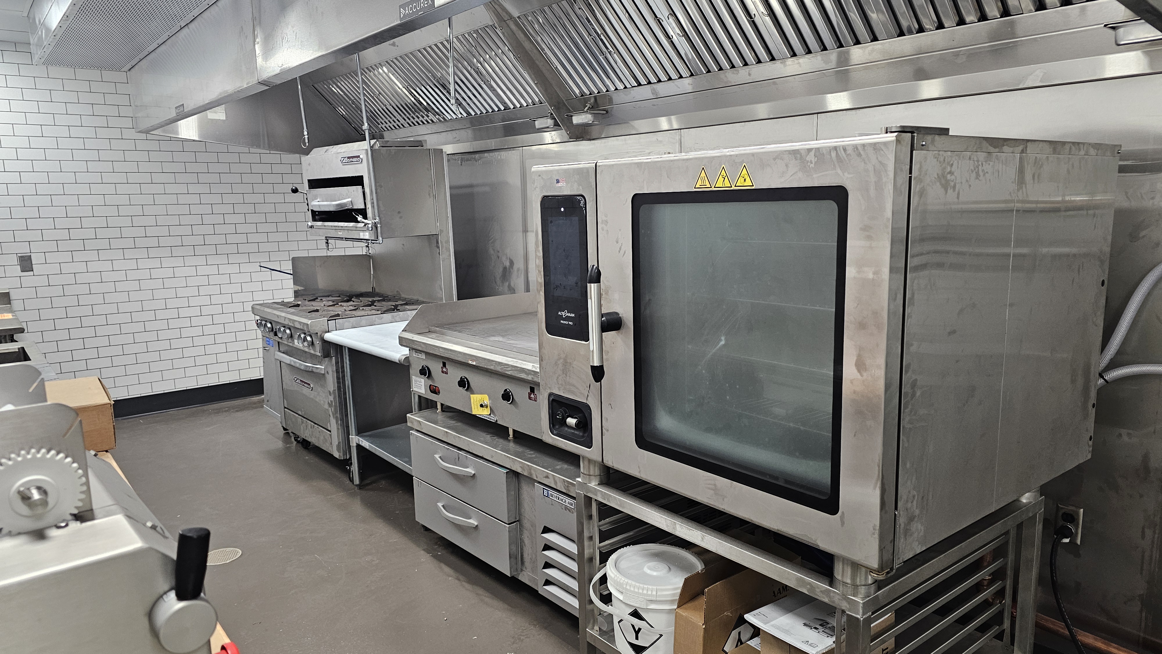 Truffle Pig Oshkosh service window and expo line